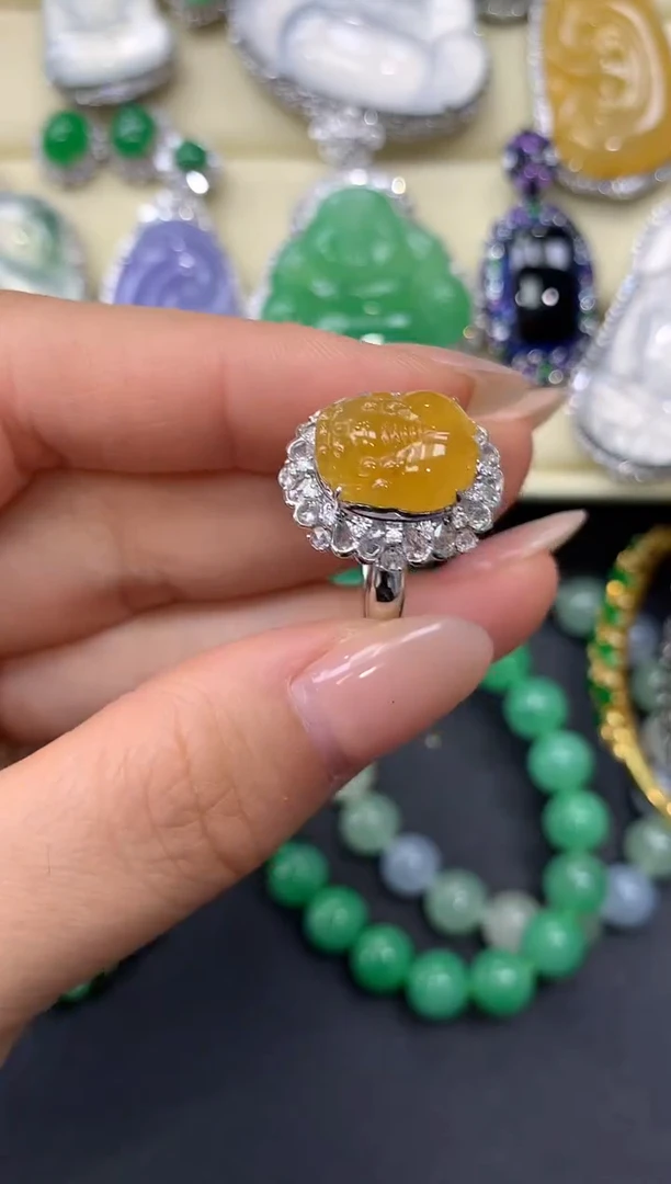 翡翠戒指18K金镶嵌517-雪姐翡翠天天见