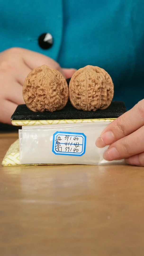 把件文玩核桃赵喜满南将石