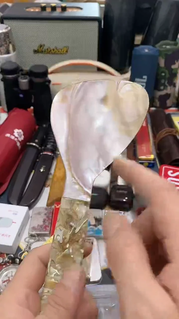 瓷片闪购商品 如图所示