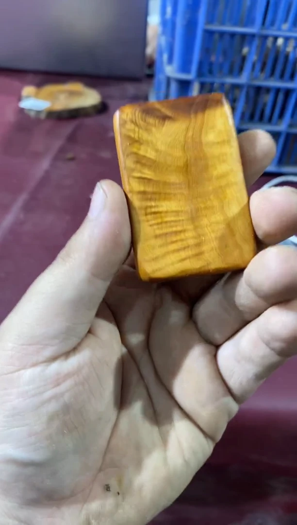 柏木（崖柏）太行陈化崖柏切片随机一片