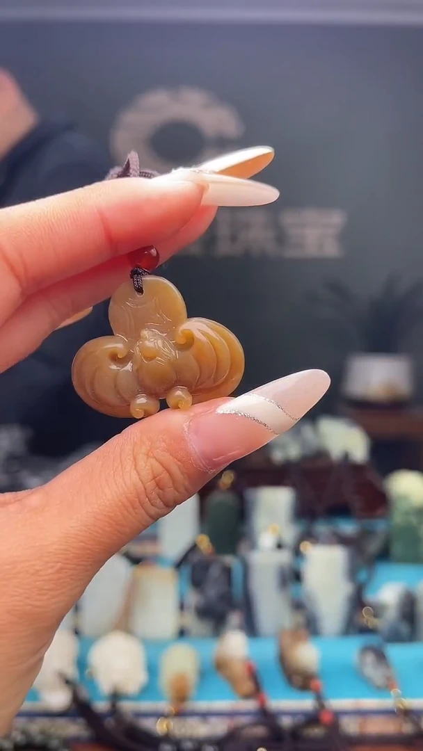 未镶嵌和田玉挂件1