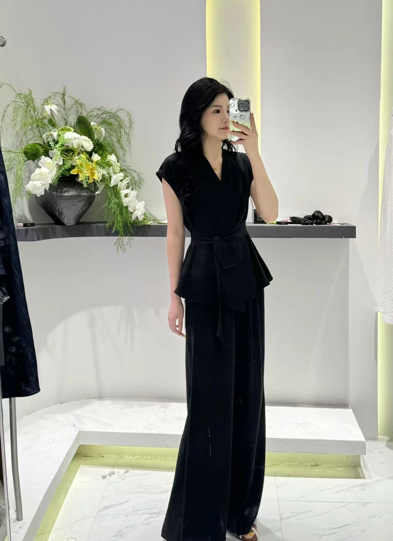 [YI家服饰]新款韩系气质显瘦套装宽松上衣+阔腿直筒裤两件套8109