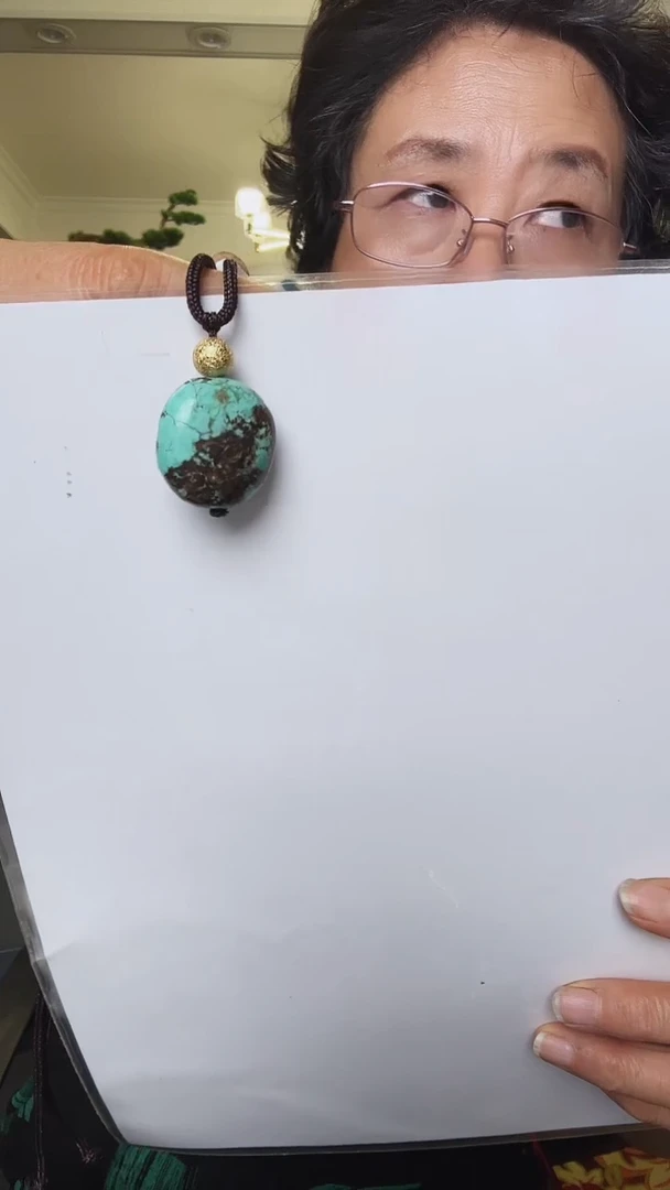项链未镶嵌石榴石一**花坠