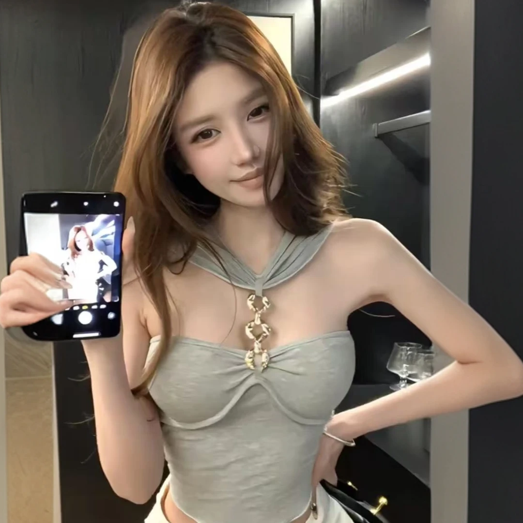 【带杯垫】设计感小众镂空拼接挂脖抹胸背心女新款吊带上衣夏天外穿