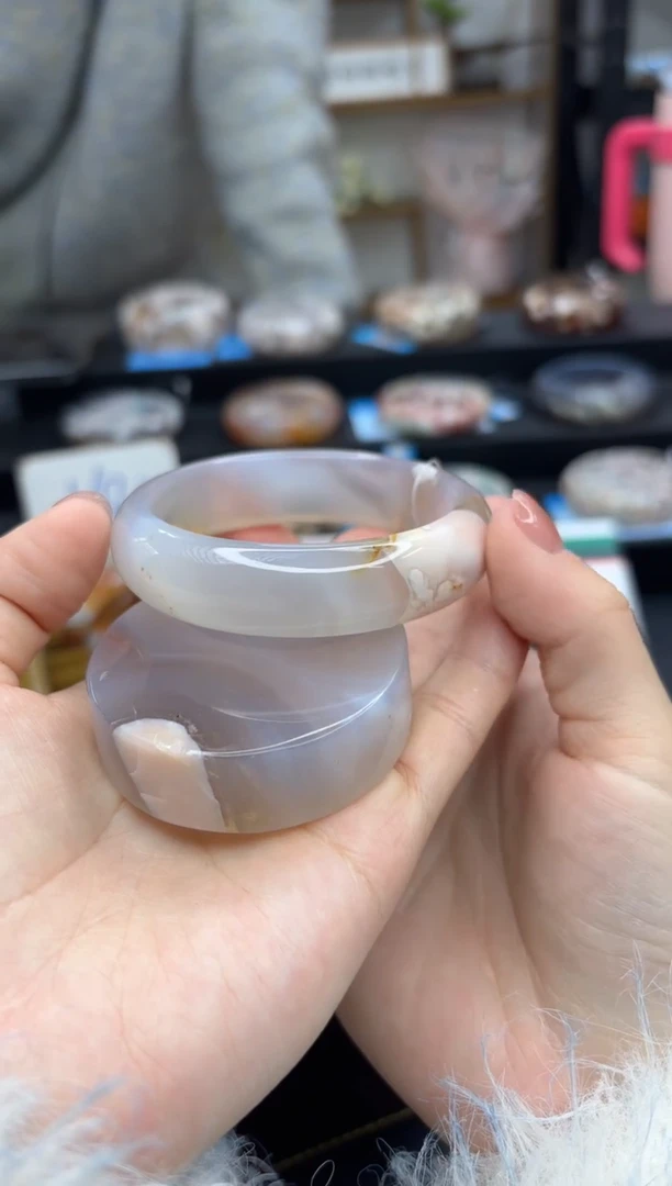 【闪购商品】石英质玉手镯未镶嵌A87(57圈赠送镯心)