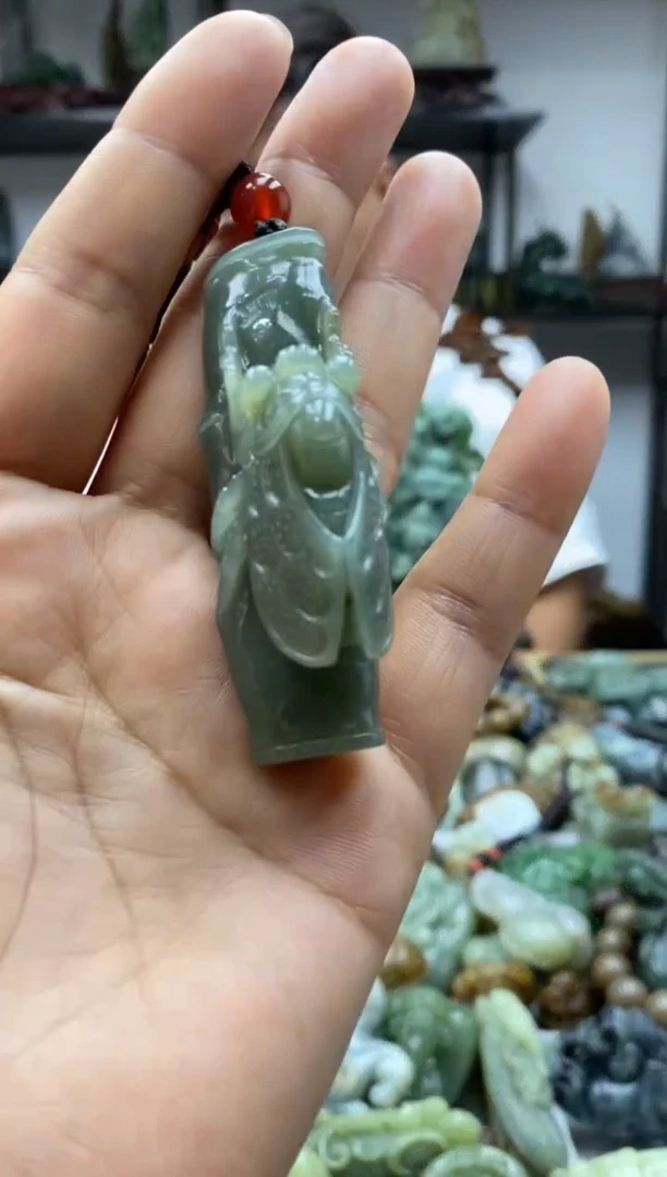 和田玉未镶嵌把件1