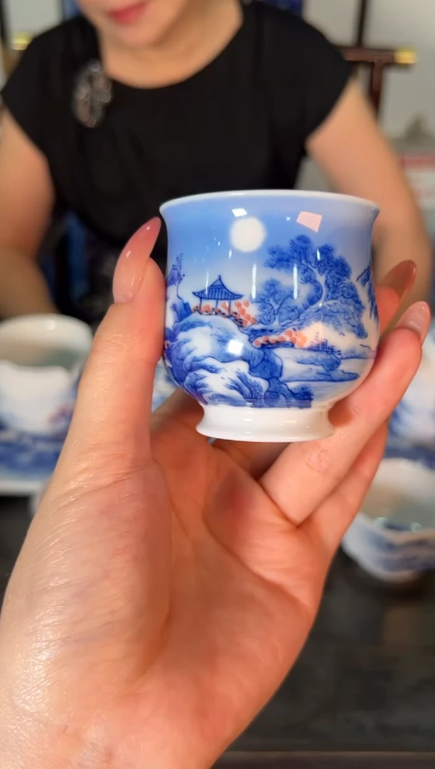 吴小琴