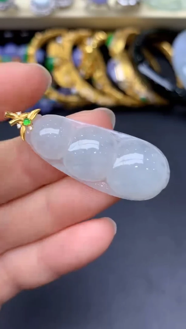 颈饰18K金镶嵌翡翠25-雪姐翡翠天天见