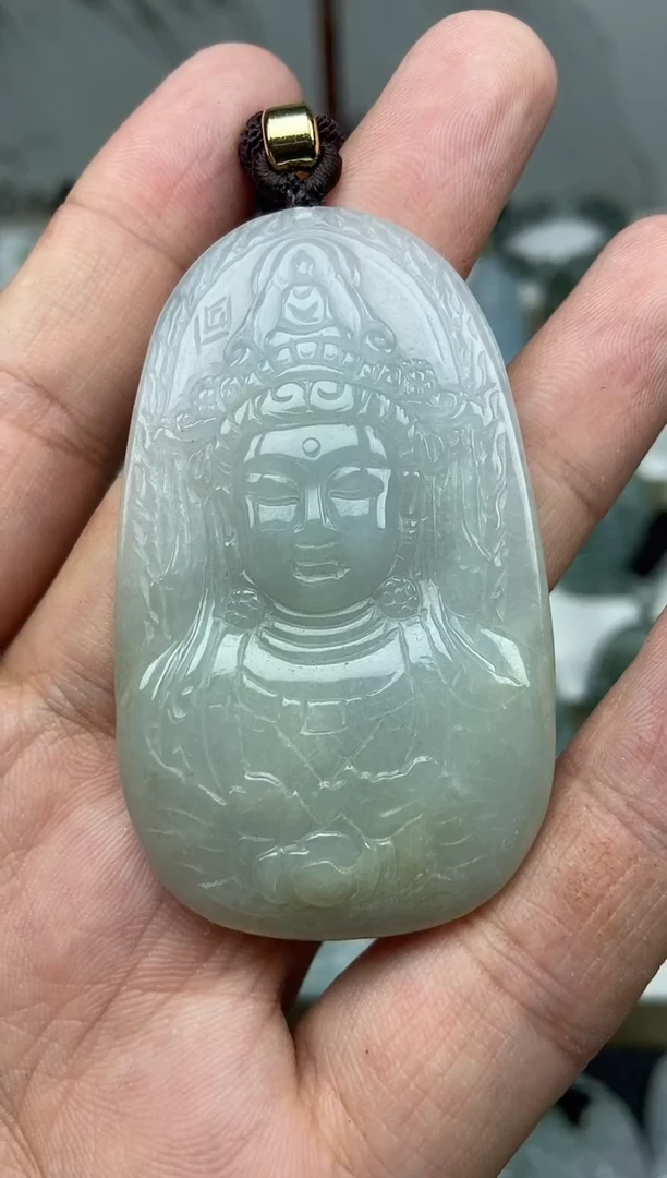 颈饰未镶嵌翡翠观音