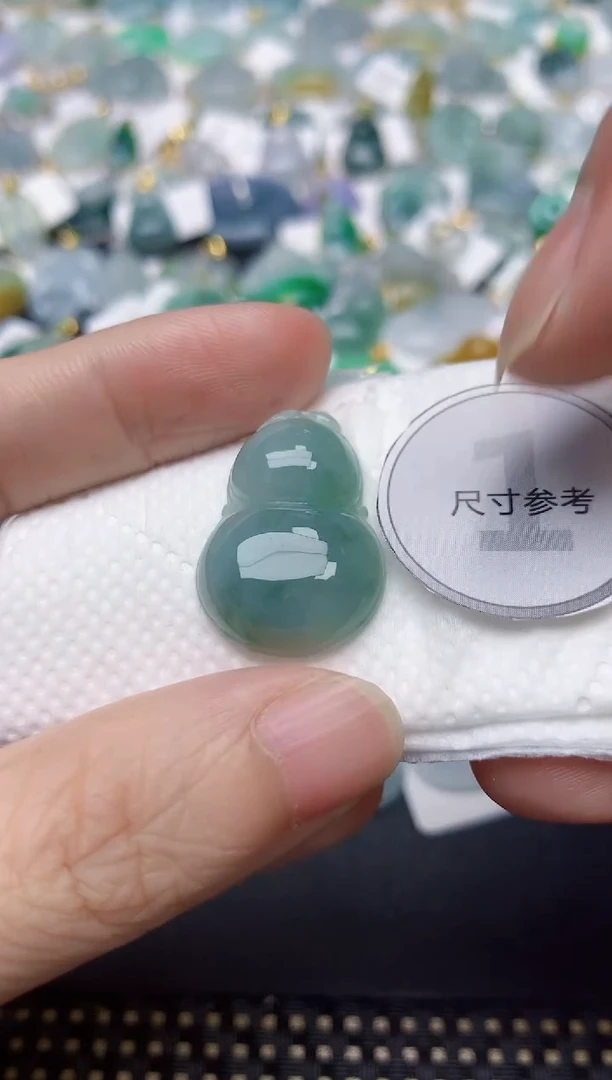 颈饰未镶嵌翡翠天然缅甸A货翡翠