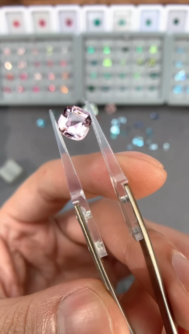 【闪购商品】定制碧玺裸石未镶嵌2.24ct