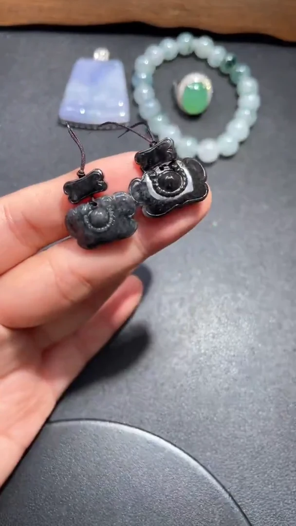 未镶嵌翡翠耳饰29