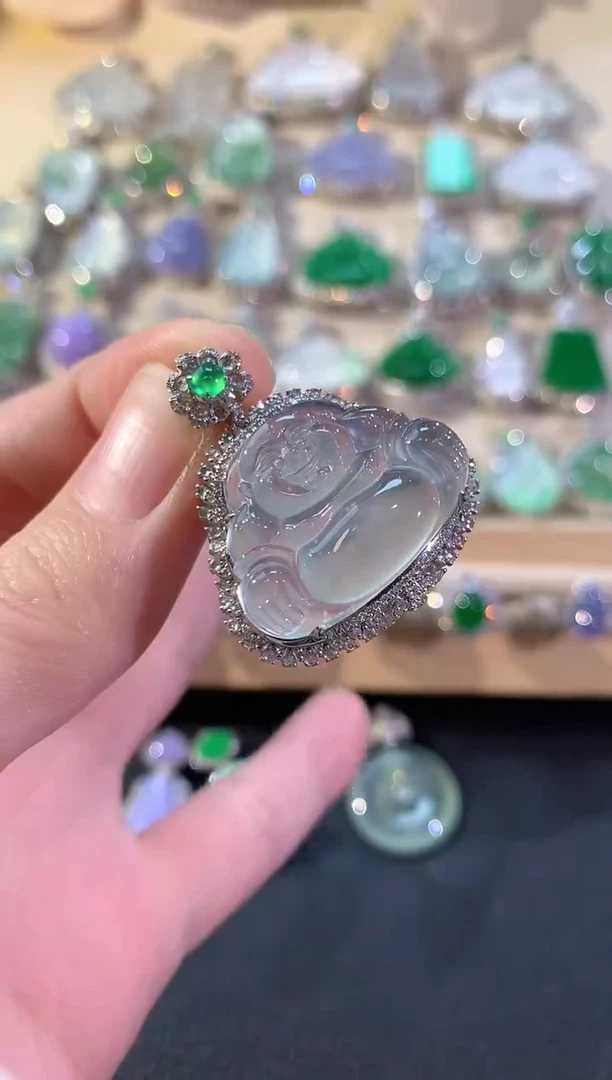 吊坠(不含链)18K金镶嵌翡翠冬日珠宝W97