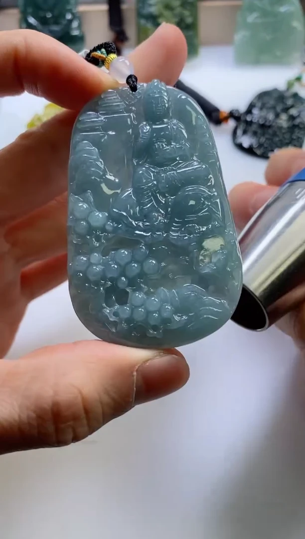 【闪购商品】翡翠挂件未镶嵌