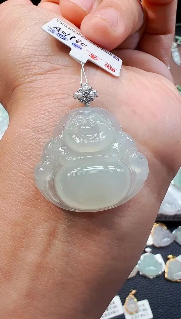 吊坠(不含链)18K金镶嵌翡翠佛公吊坠