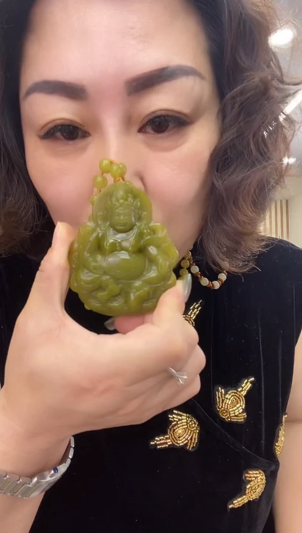 未镶嵌蛇纹石玉吊坠吊坠