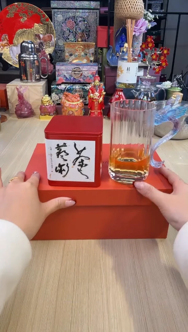 93有凤来仪栾凤水晶杯+茶叶（蓝彩紫）