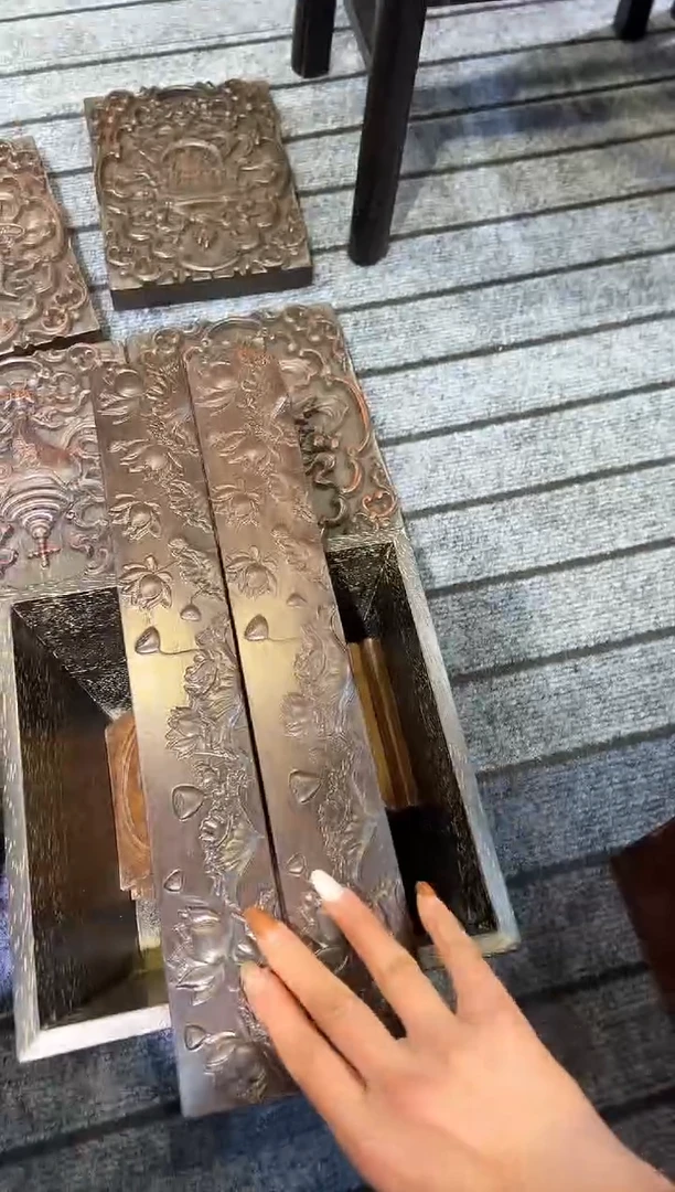 木紫檀雕刻一物一拍