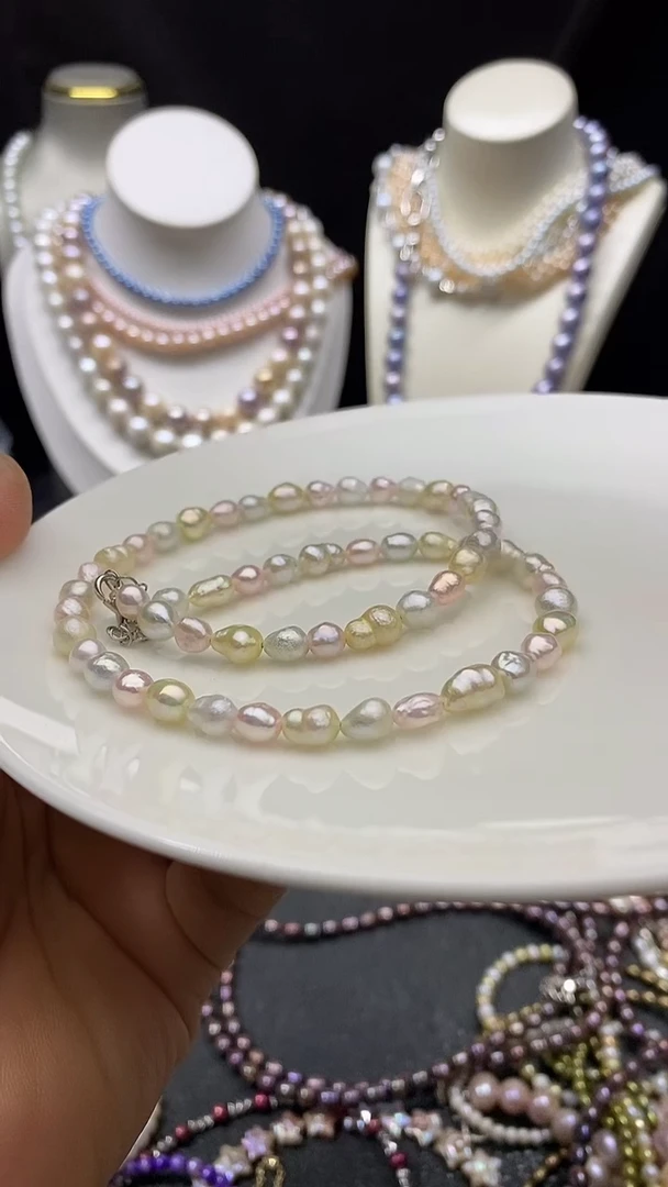 颈饰未镶嵌淡水珍珠多人