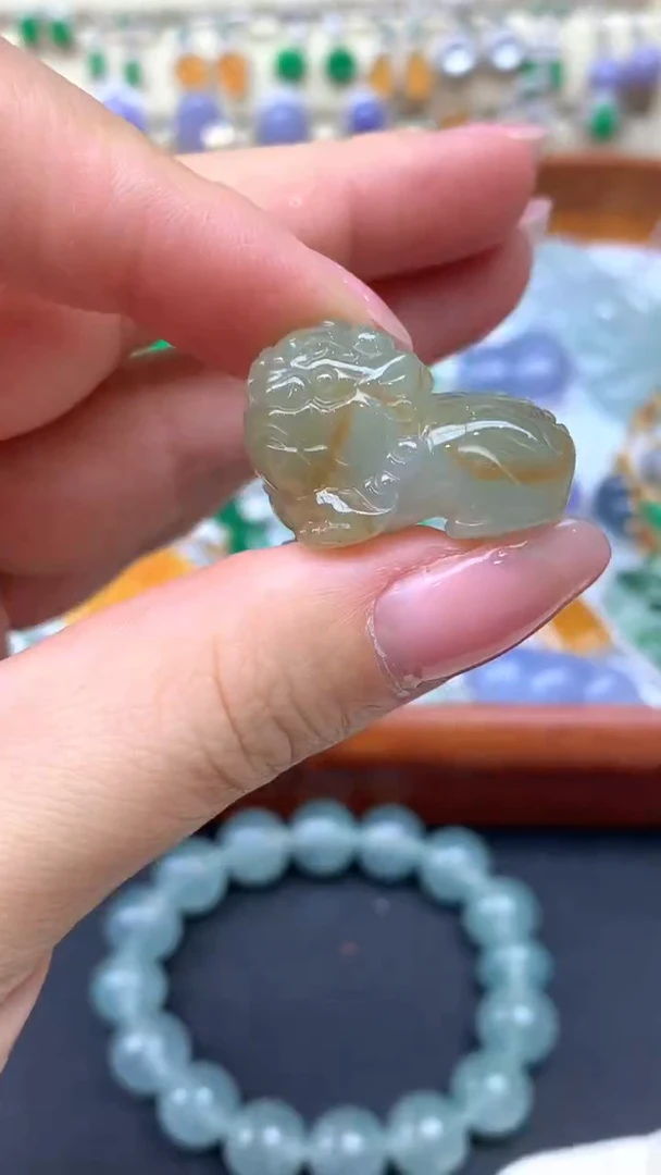 【闪购商品】翡翠颈饰未镶嵌53-天然翡翠