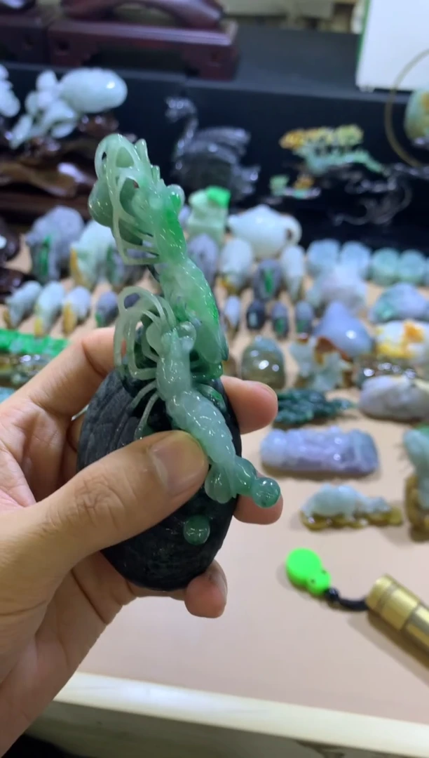 未镶嵌摆件翡翠落***情翡翠摆件