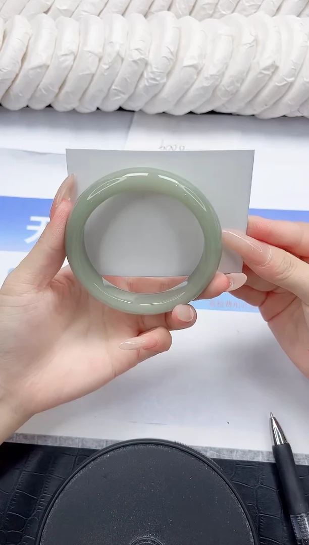 未镶嵌手镯石英质玉78-60