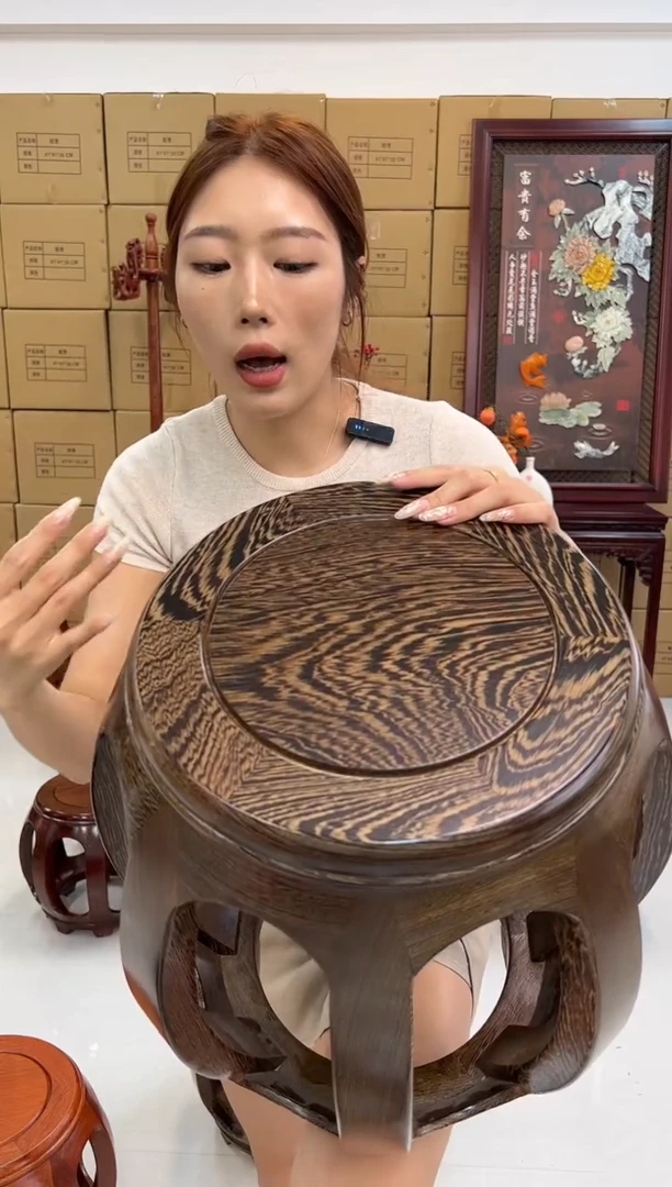 鸡翅木类家具国标鸡翅木大号鼓凳假一赔四