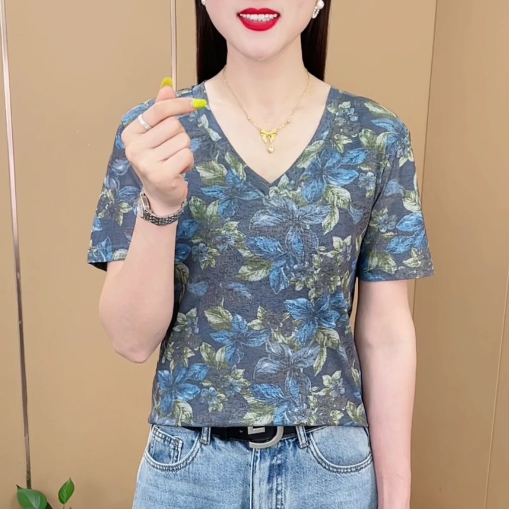 夏季新款时尚V领印花修身简约洋气T恤休闲百搭女士短袖上衣M5323