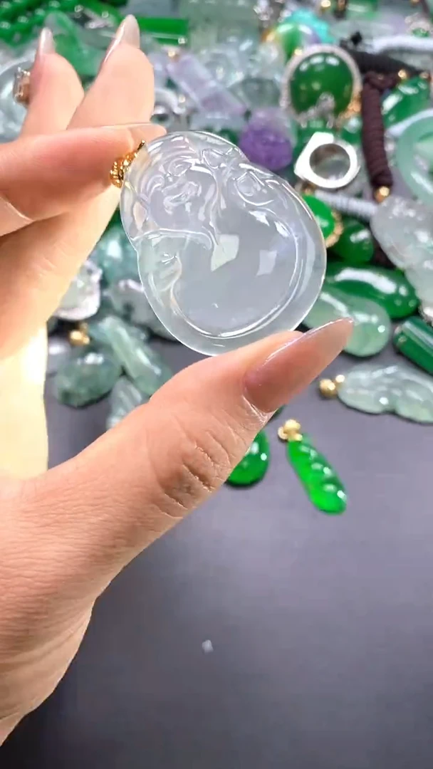 颈饰未镶嵌翡翠(配扣头多样性发其一）79
