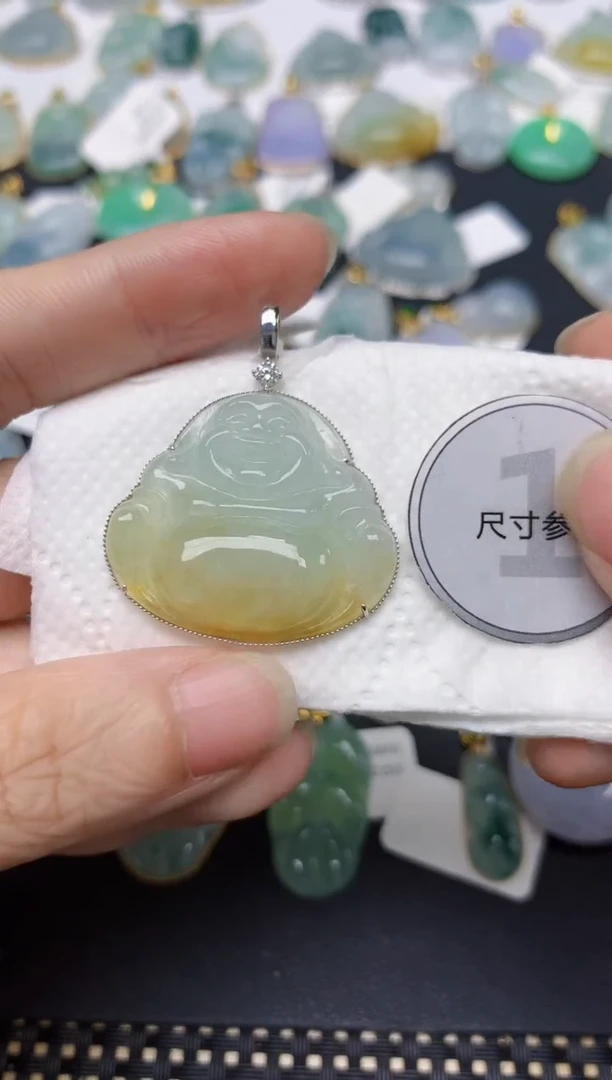 翡翠18K金镶嵌颈饰天然缅甸A货翡翠