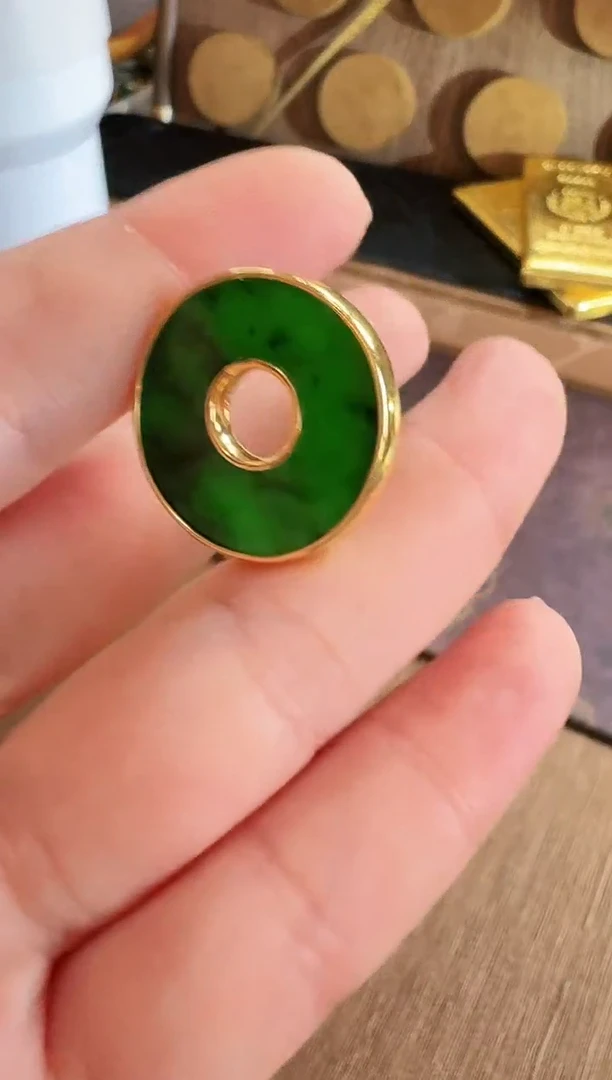 翡翠18K金镶嵌吊坠(不含链)吊坠