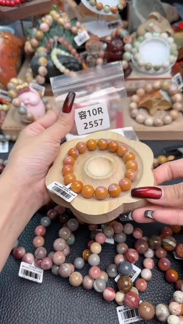 【闪购商品】石英质玉手链未镶嵌10R2557