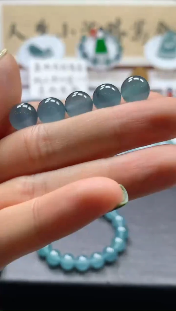 翡翠未镶嵌颈饰步*0751220000（卡十*498）