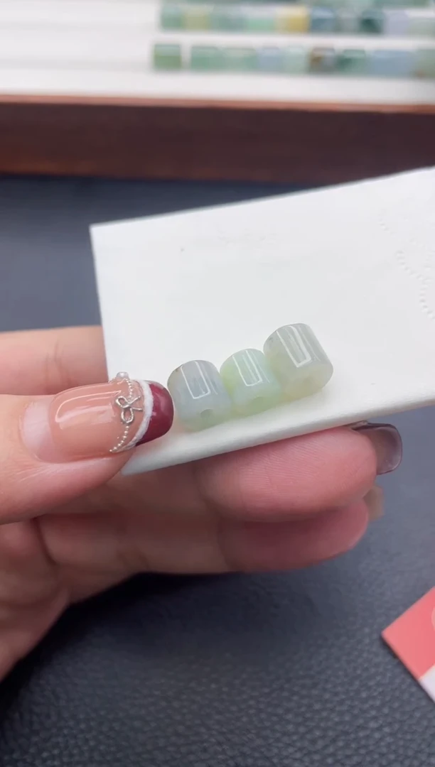 【闪购商品】定制翡翠未镶嵌珠子