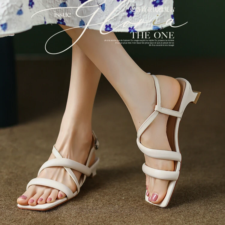 DQ时尚凉鞋-DQ81389杏色