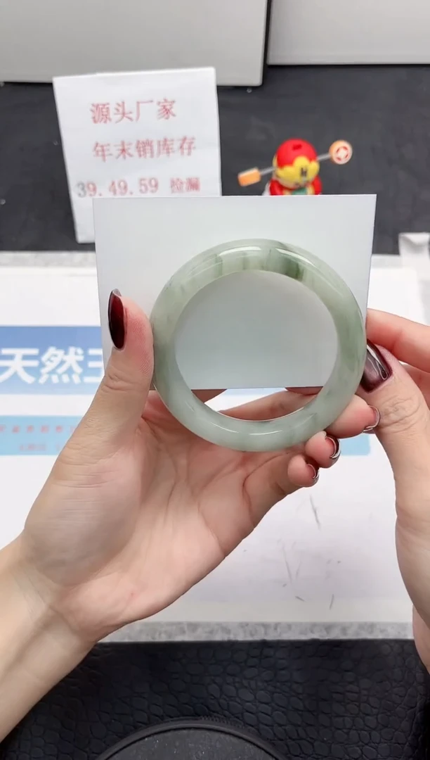 【闪购商品】石英质玉手镯未镶嵌219-54