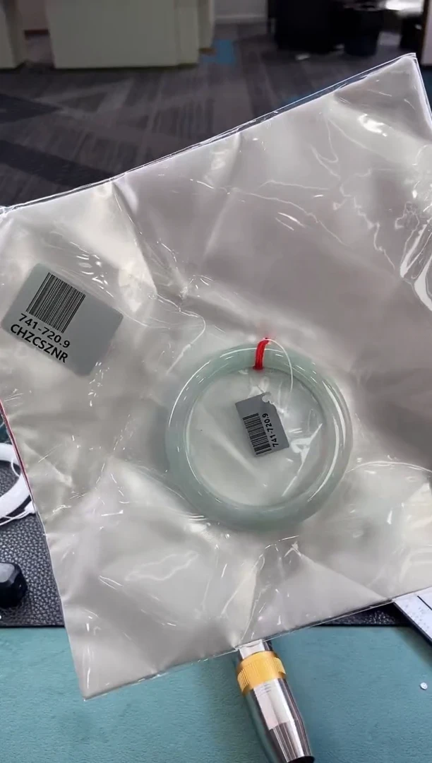 【闪购商品】翡翠未镶嵌手镯LCG镯 741-720.9