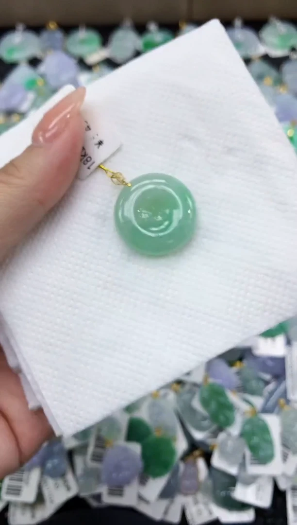 颈饰未镶嵌翡翠11111111111