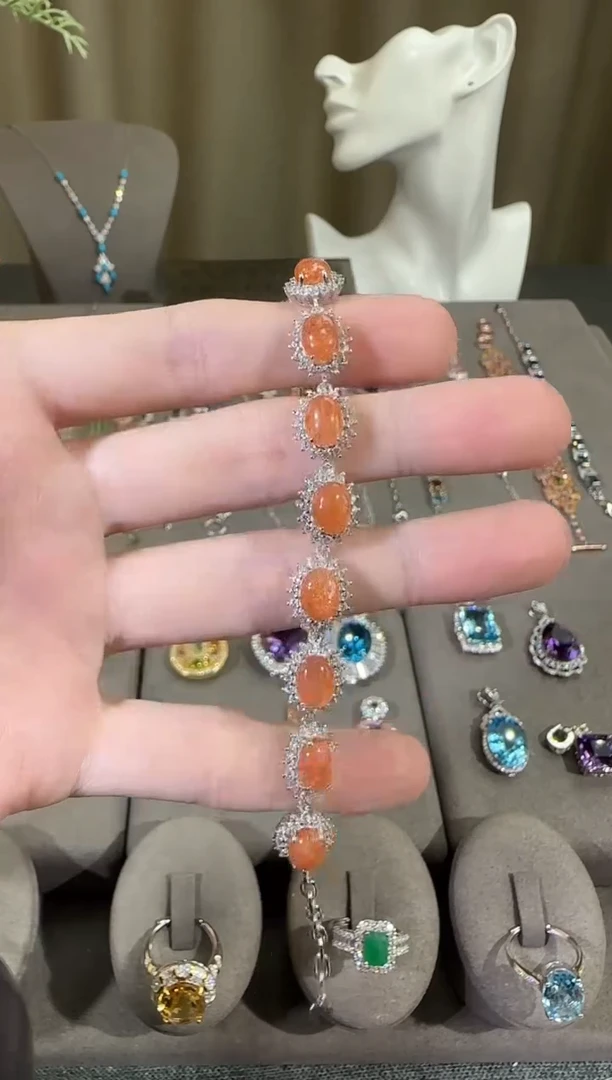 银S925镶嵌手链日光石9*7mm手链高级款金太阳