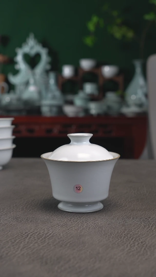 月白釉12号马蹄盖碗不完美简包-二