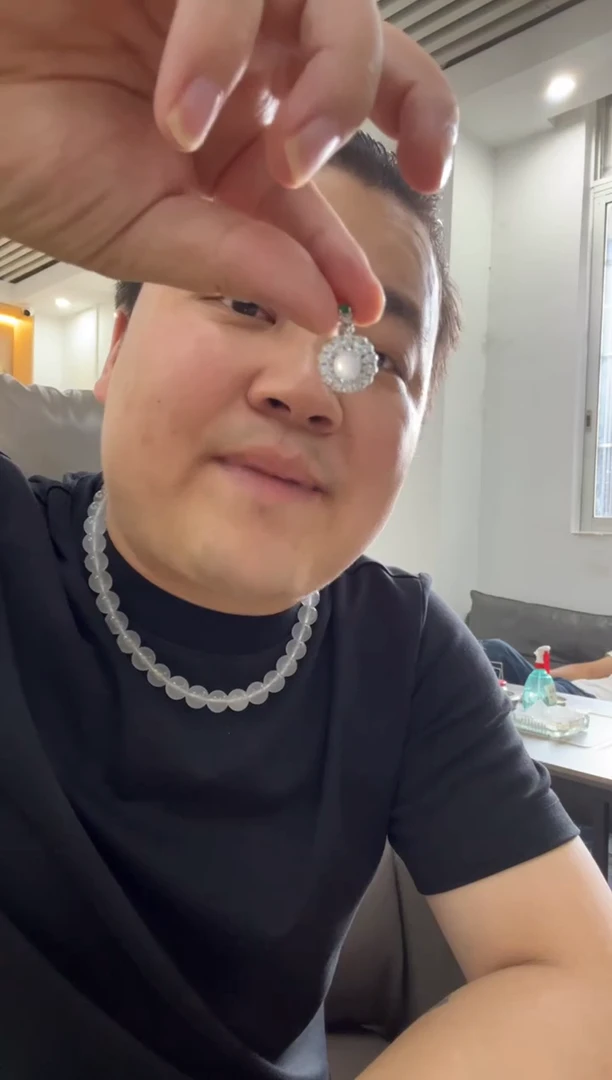翡翠未镶嵌吊坠(不含链)吊坠