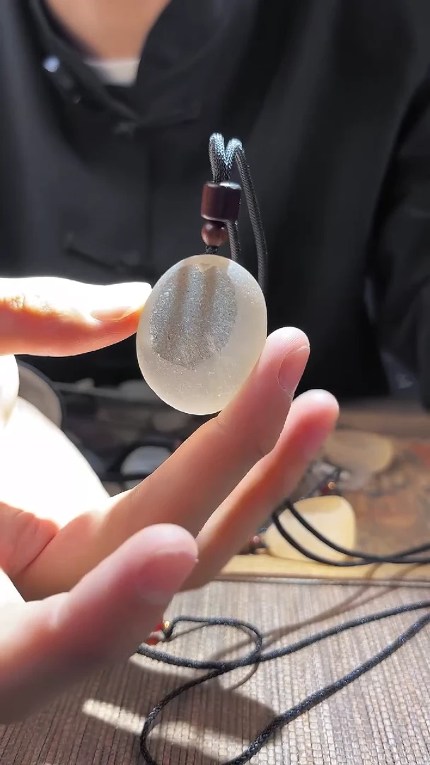 未镶嵌吊坠(赠链)水晶水晶