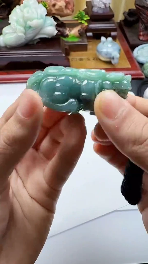 吊坠(不含链)未镶嵌翡翠1