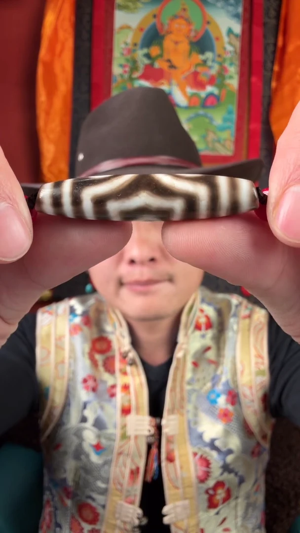 无非金属黑白三眼