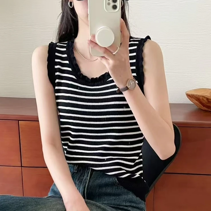韩版吊带显瘦u领条纹针织小背心打底时尚黑白轻职风百搭无袖