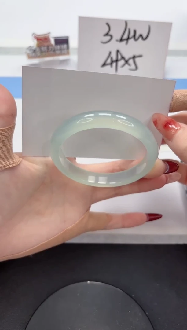 【闪购商品】石英质玉手镯未镶嵌A74-58.5