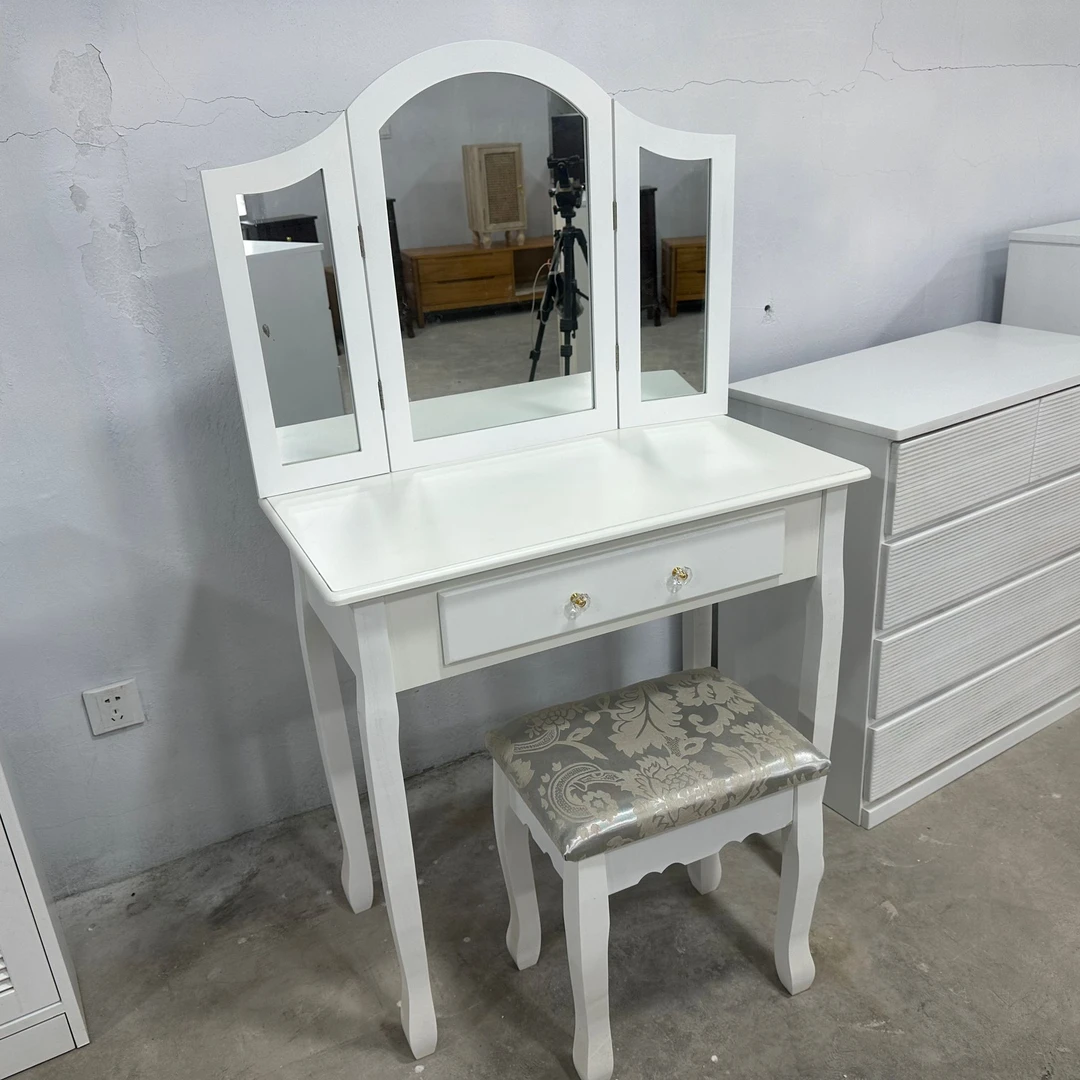 组装折叠镜化妆柜白