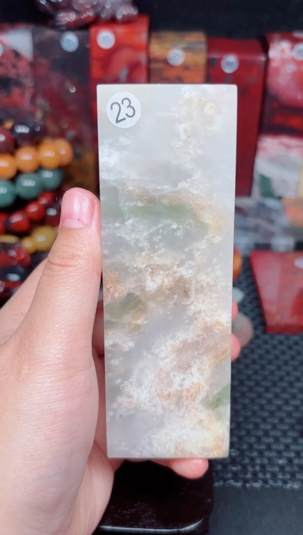 玉23号桂林鸡血玉印章、摆件