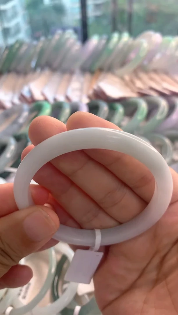 翡翠手镯未镶嵌白月光56