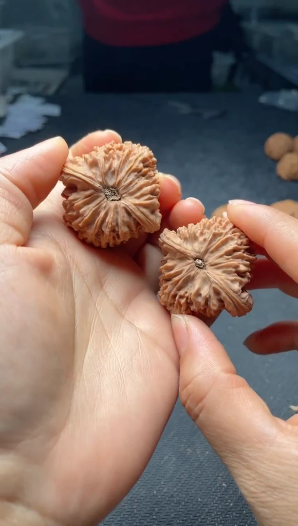 把件文玩核桃w192  南疆石 42尺